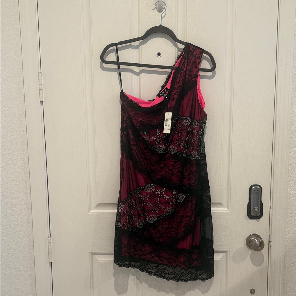 New - Picture 3 of 8